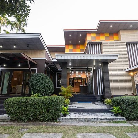 Jj Hut Hotel Chiang Rai Exterior foto